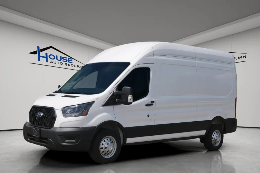 2025 Ford Transit Cargo Van photo 1