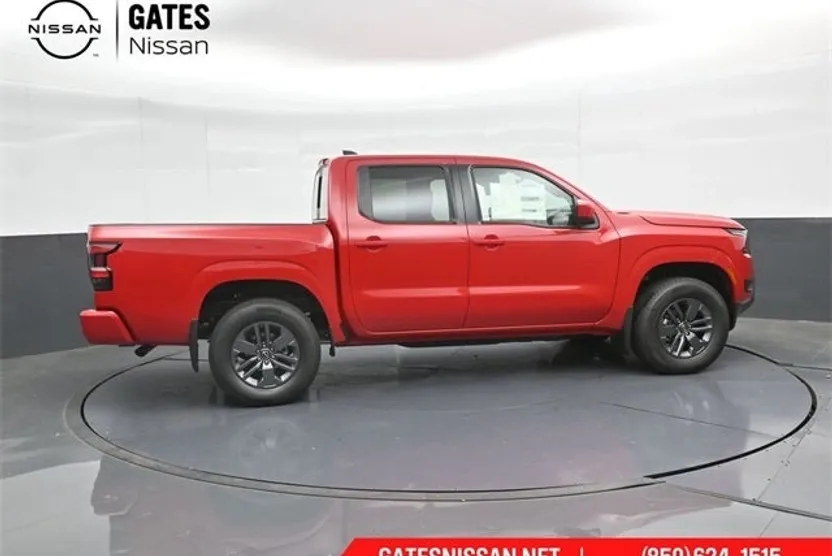 2026 Nissan Frontier SV photo 1