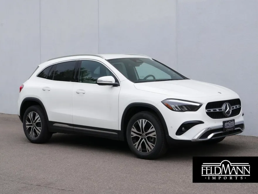 2025 Mercedes Benz GLA 250 4MATIC photo 1