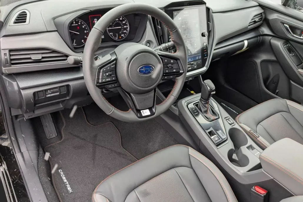 2025 Subaru Crosstrek Limited photo 1