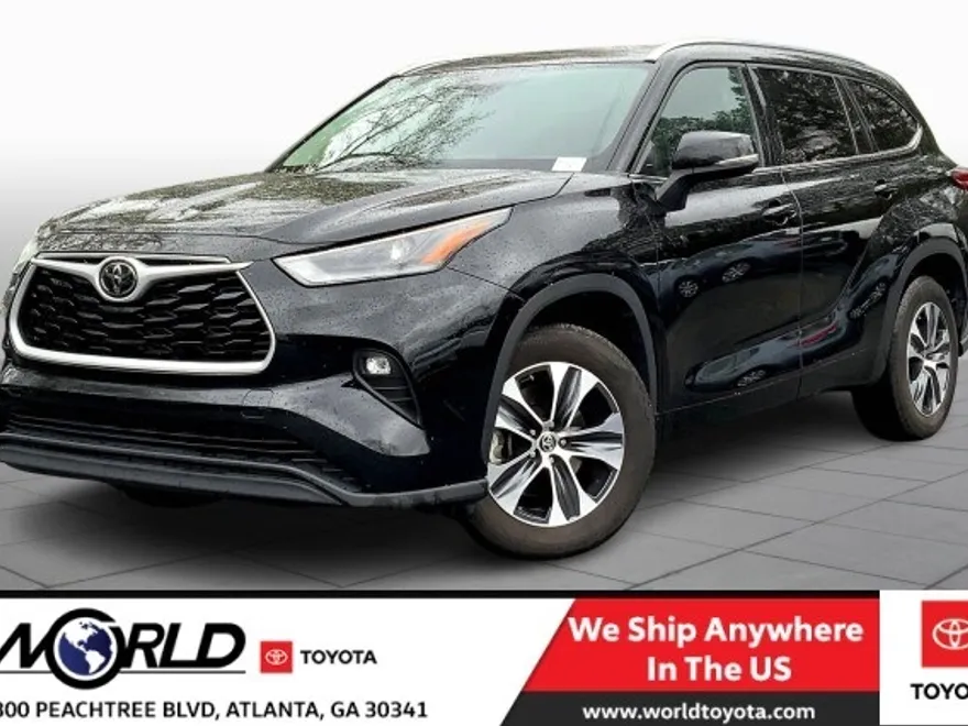 2021 Toyota Highlander XLE photo 1
