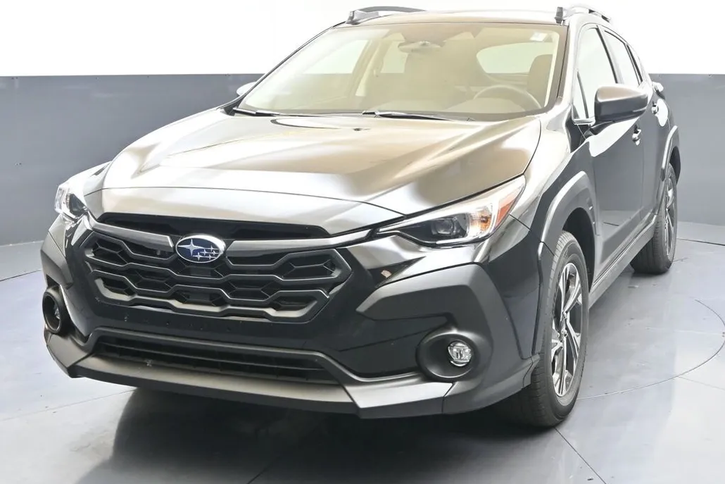 2025 Subaru Crosstrek Premium photo 1