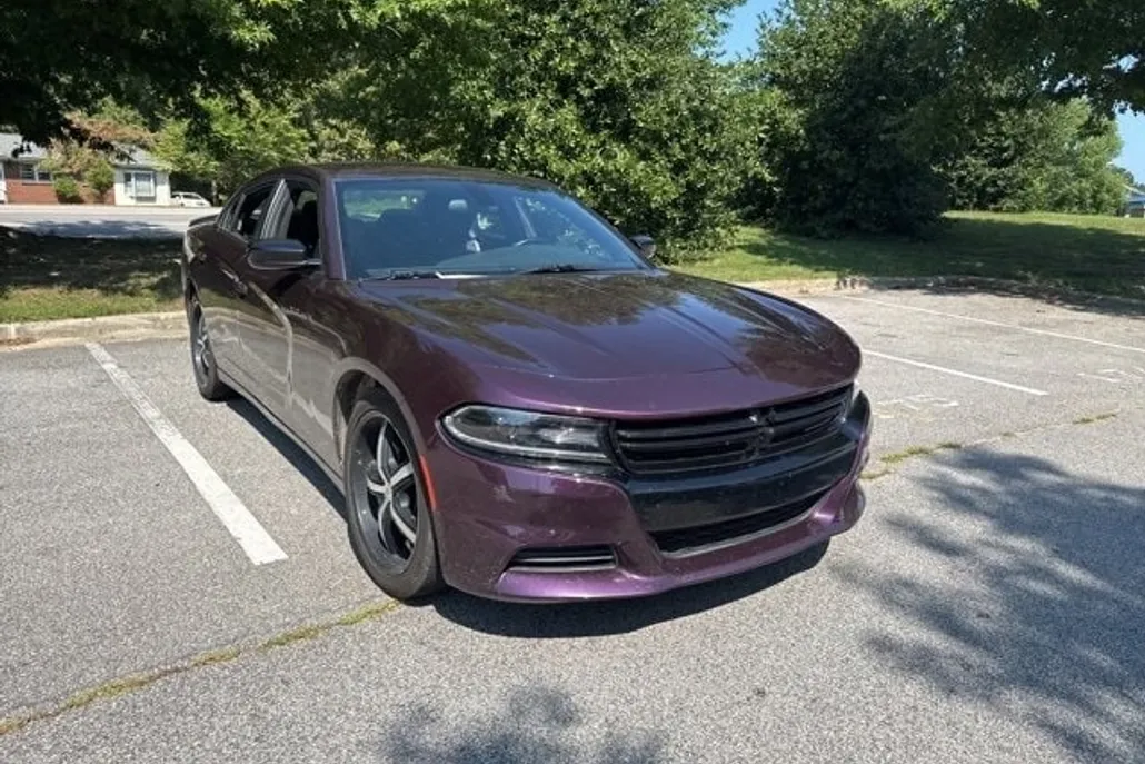 2021 Dodge Charger SXT photo 1