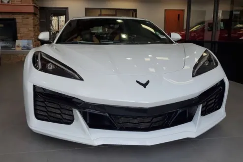 2023 Chevrolet Corvette Z06 2LZ photo 2
