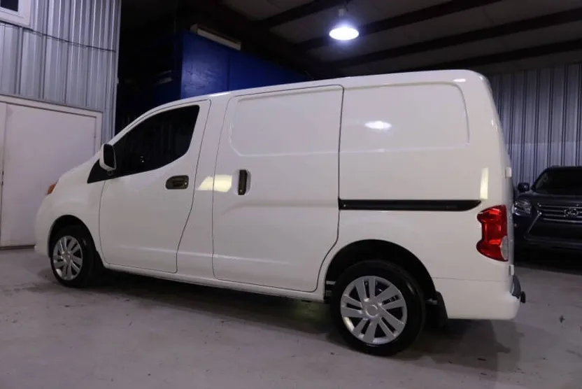 2021 Nissan NV200 SV photo 1