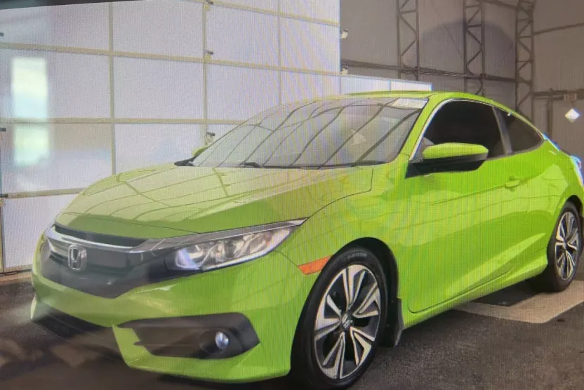 2016 Honda Civic EX-L photo 1