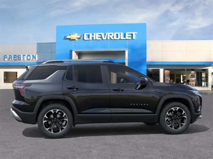 2026 Chevrolet Equinox LT photo 1