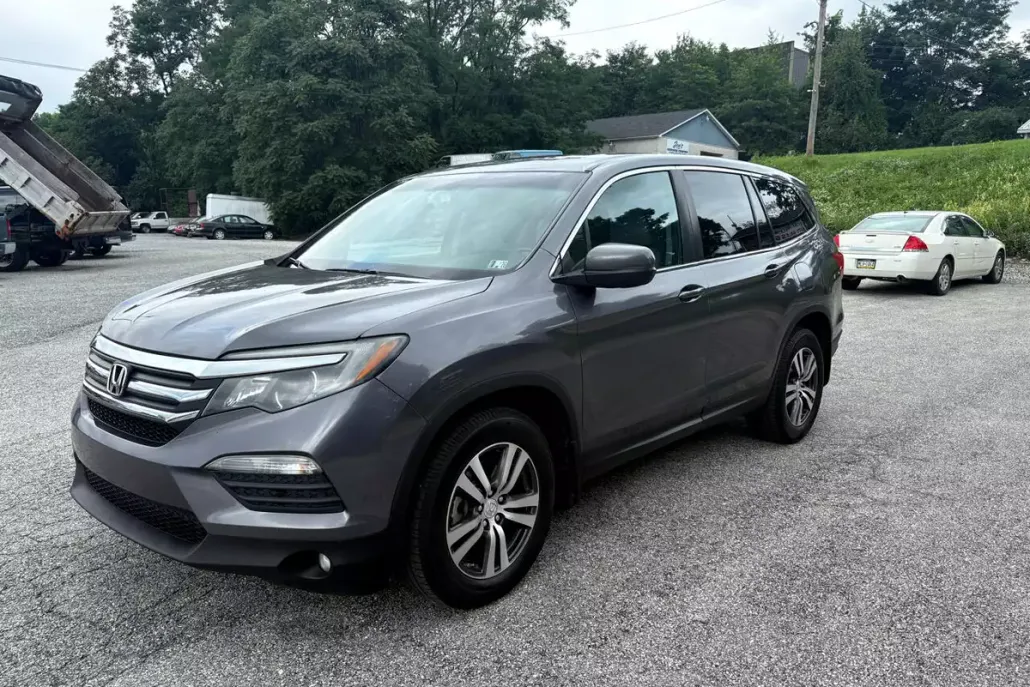 2016 Honda Pilot EX-L photo 1