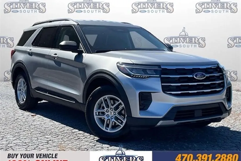 2025 Ford Explorer photo 1