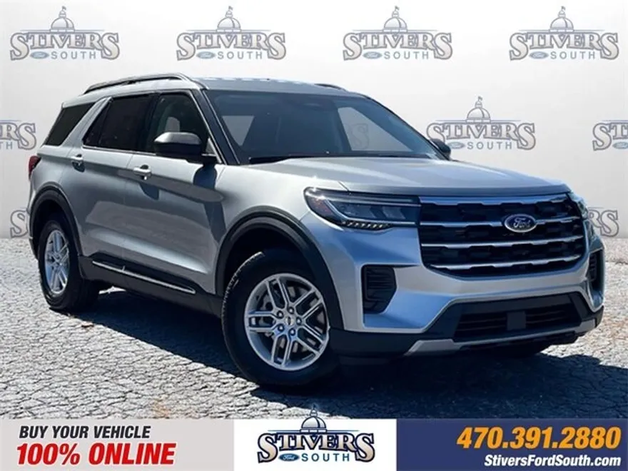 2025 Ford Explorer photo 1
