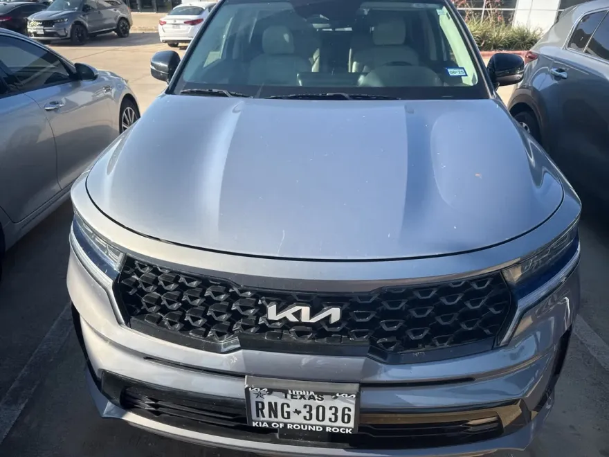 2022 Kia Sorento SX photo 1