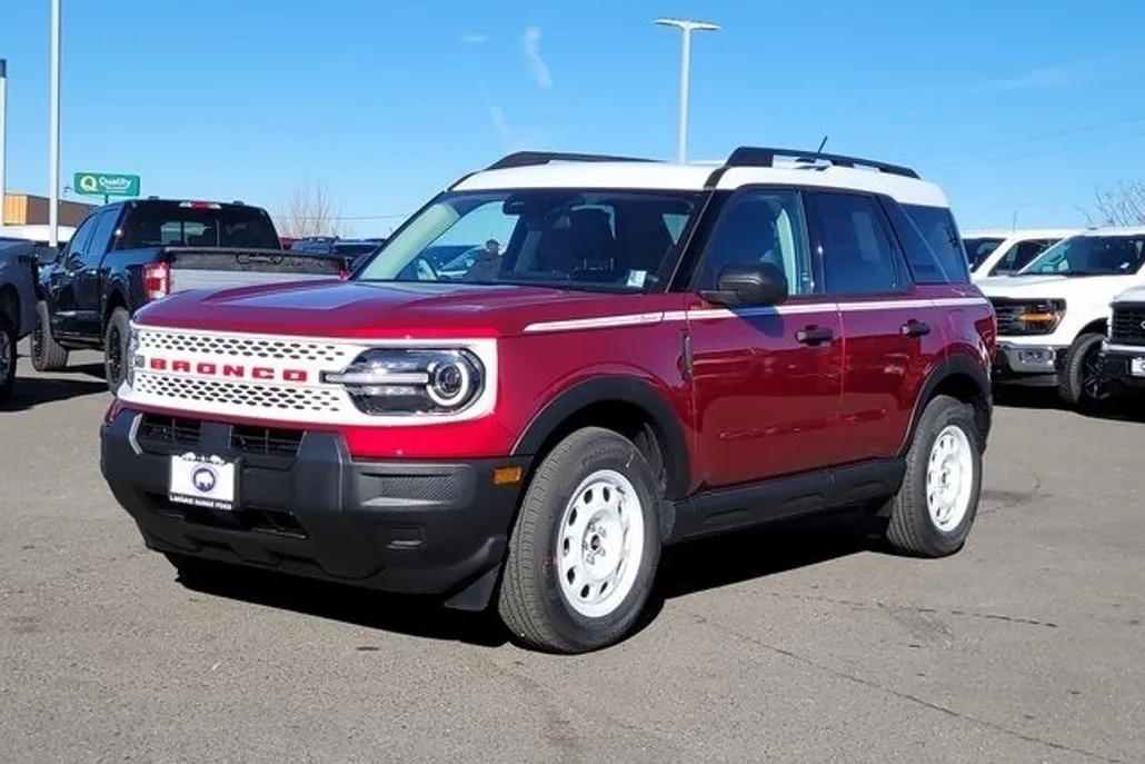2025 Ford Bronco Sport Heritage photo 1