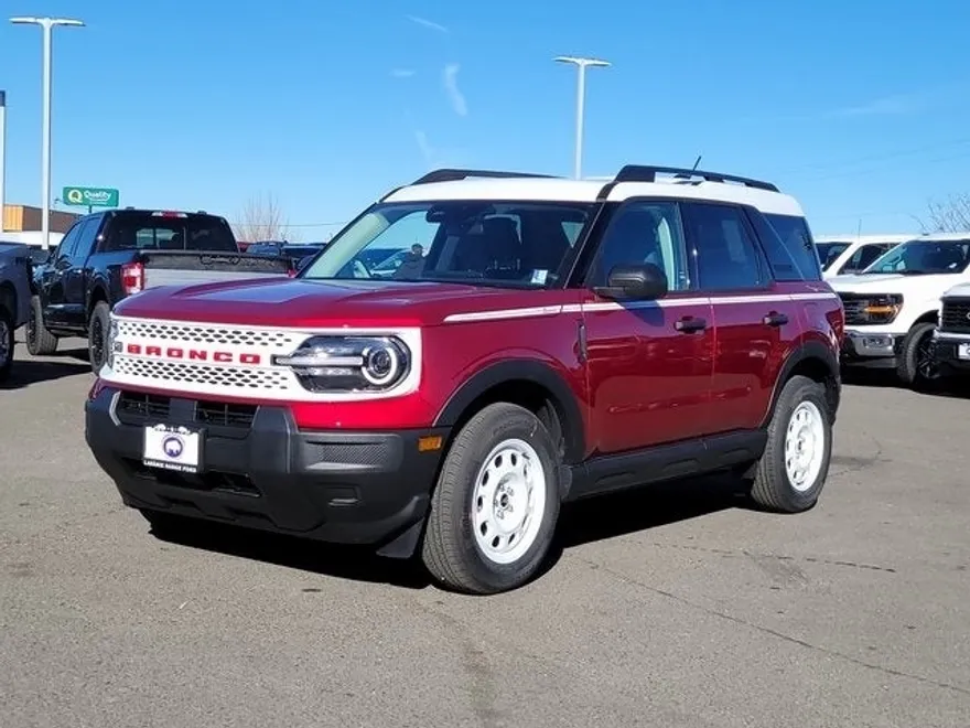2025 Ford Bronco Sport Heritage photo 1
