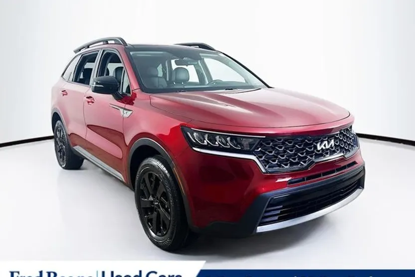 2022 Kia Sorento S photo 1