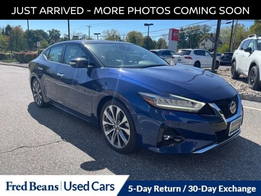 2021 Nissan Maxima Platinum photo 1