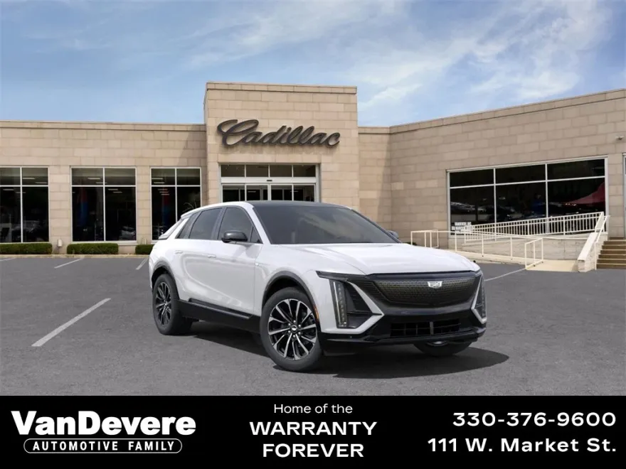 2025 Cadillac Lyriq Sport photo 1