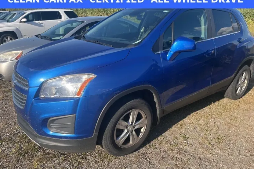 2016 Chevrolet Trax LT photo 1