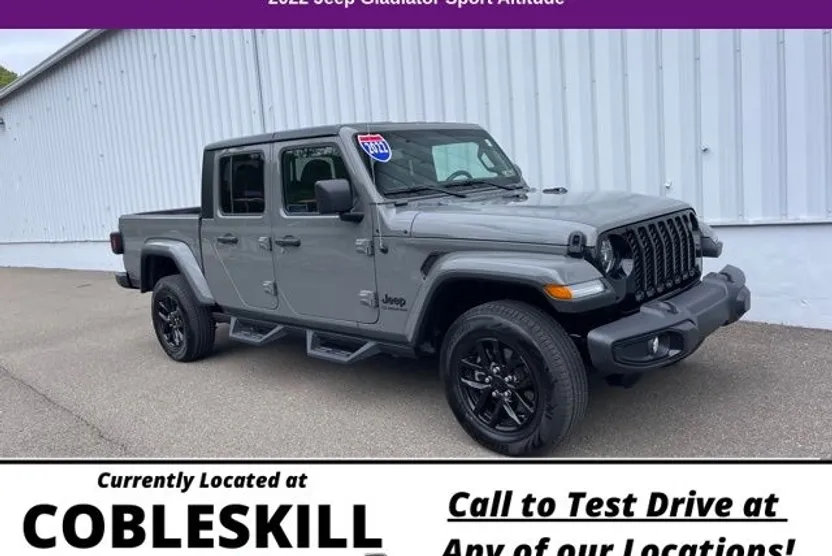 2022 Jeep Gladiator Sport photo 1