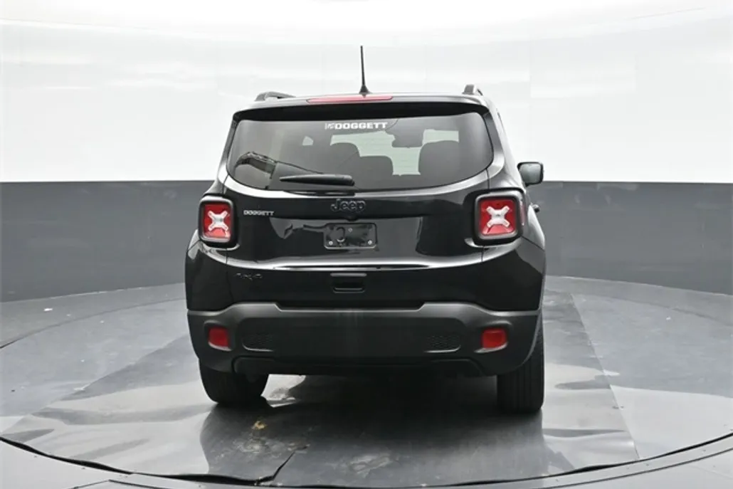 2023 Jeep Renegade Altitude photo 1
