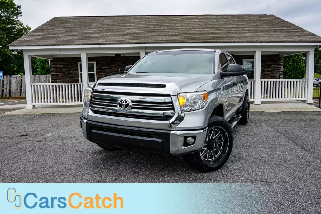 2016 Toyota Tundra SR5 photo 1
