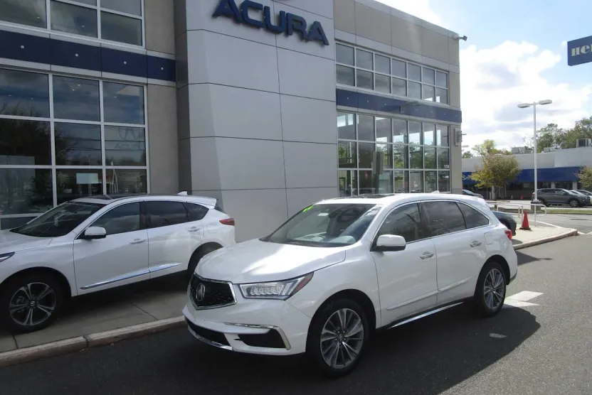2017 Acura MDX SH-AWD Technology photo 1
