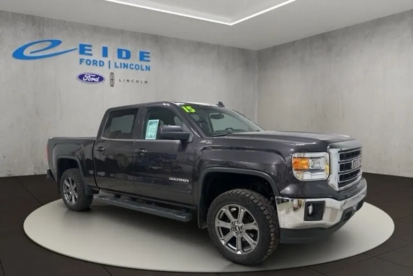 2015 Gmc Sierra 1500 SLE photo 1