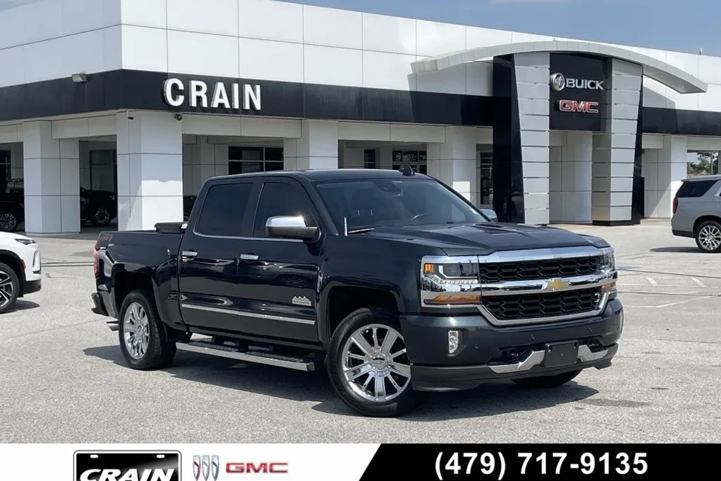 2018 Chevrolet Silverado 1500 High Country photo 1