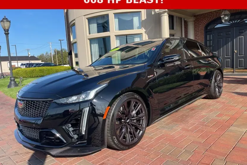 2022 Cadillac CT5 photo 1