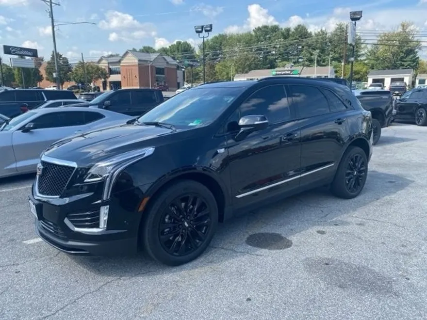 2021 Cadillac XT5 Sport photo 1