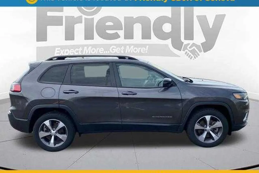 2022 Jeep Cherokee Limited photo 1