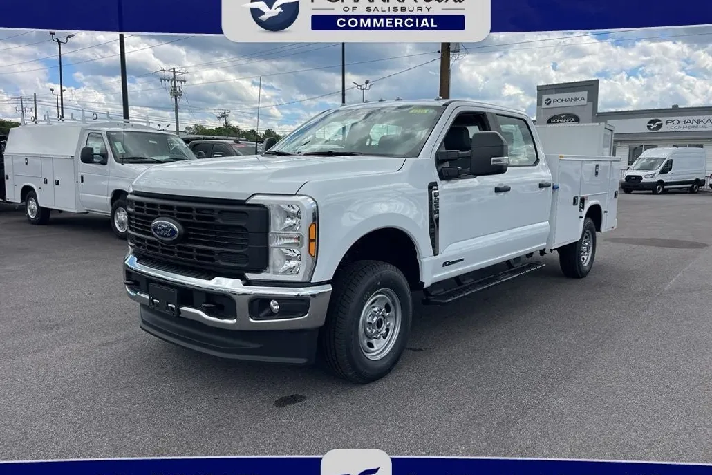 2025 Ford F-250 XL photo 1