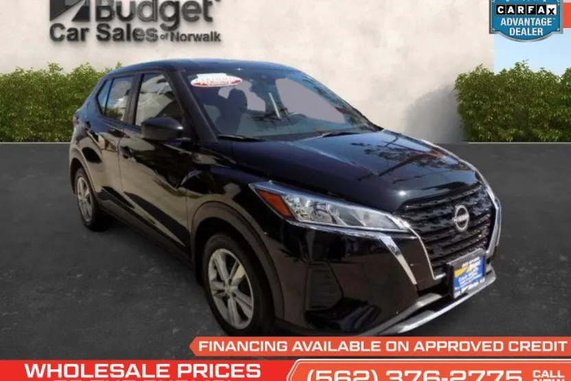 2024 Nissan Kicks S photo 1