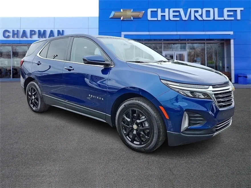 2023 Chevrolet Equinox LT photo 1