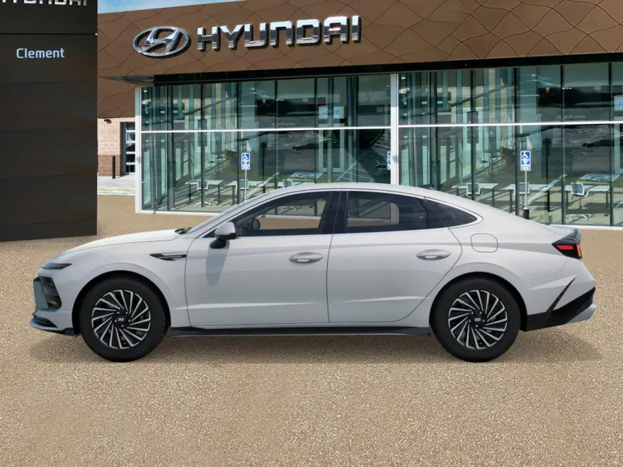 2026 Hyundai Sonata Hybrid SEL photo 1