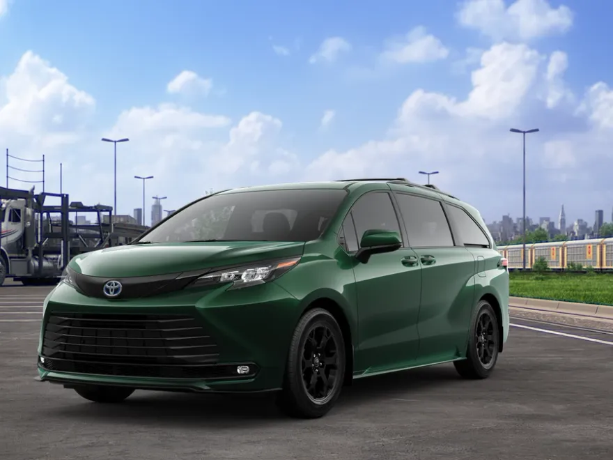 2025 Toyota Sienna Woodland Edition photo 1