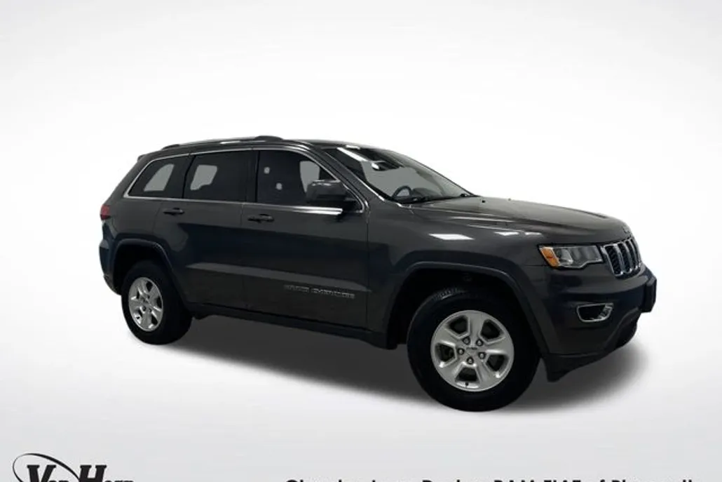 2017 Jeep Grand Cherokee Laredo photo 1