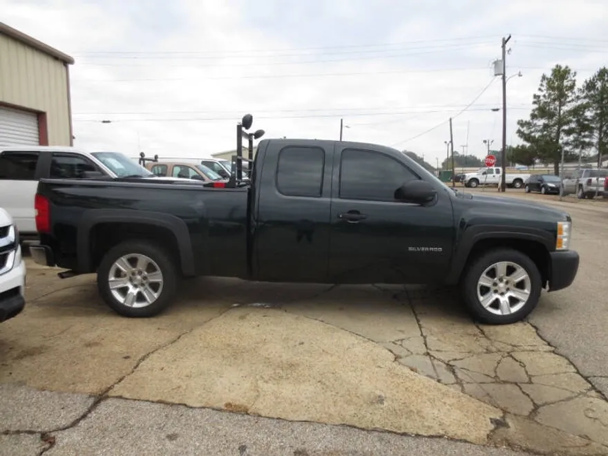 2013 Chevrolet Silverado 1500 Work Truck photo 1