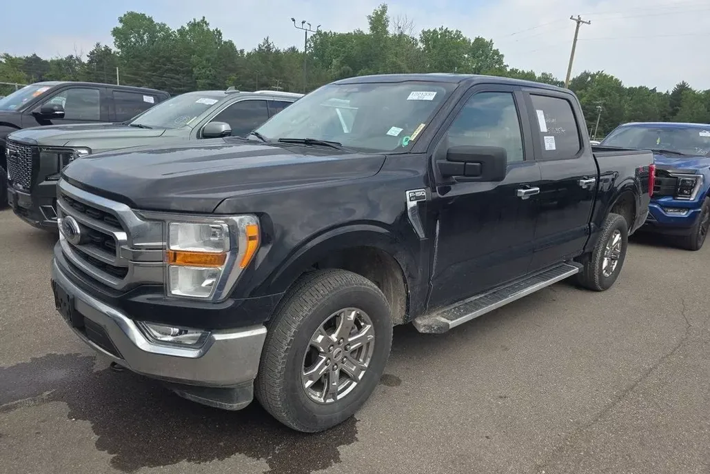 2023 Ford F-150 XLT photo 1