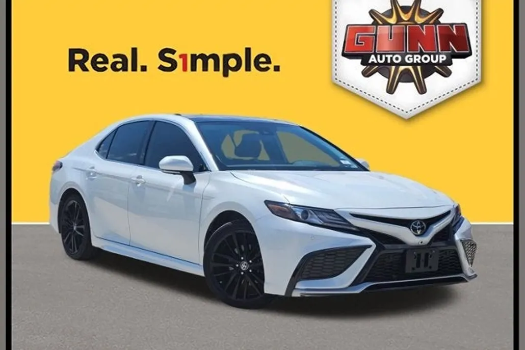 2024 Toyota Camry XSE V6 photo 1
