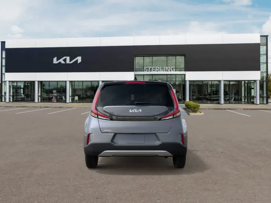 2025 Kia Soul LX photo 1