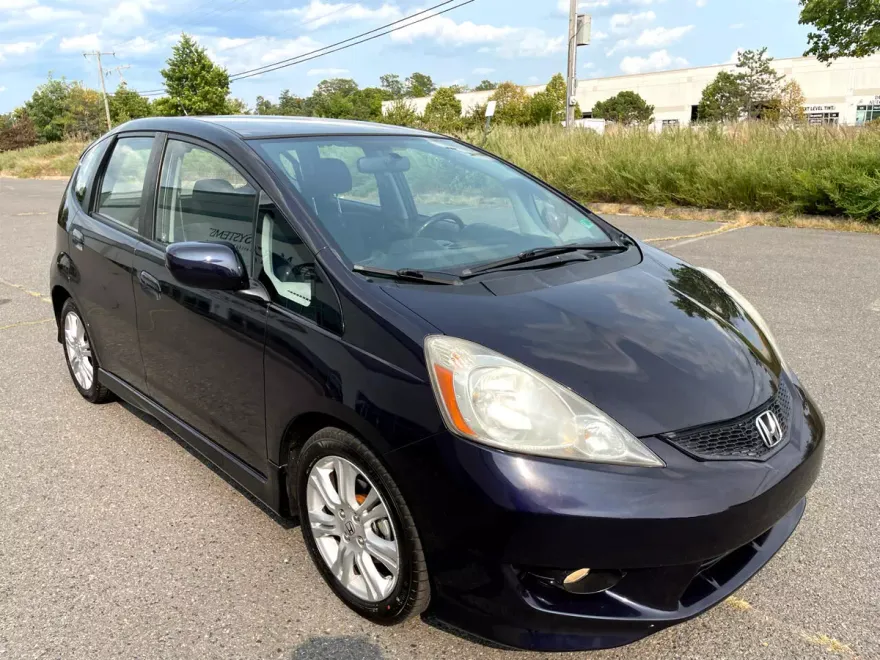 2009 Honda Fit Sport photo 1