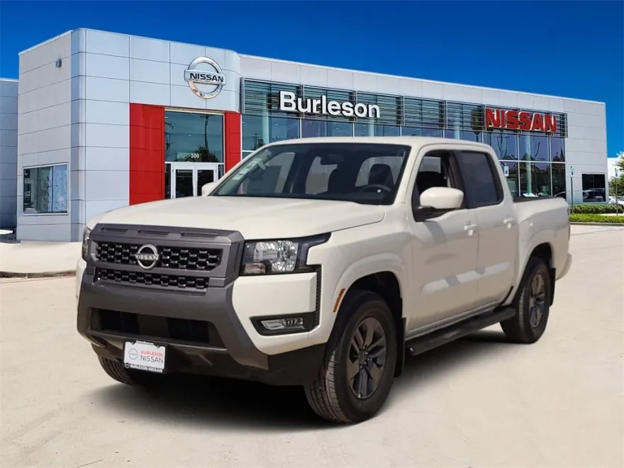 2025 Nissan Frontier SV photo 1