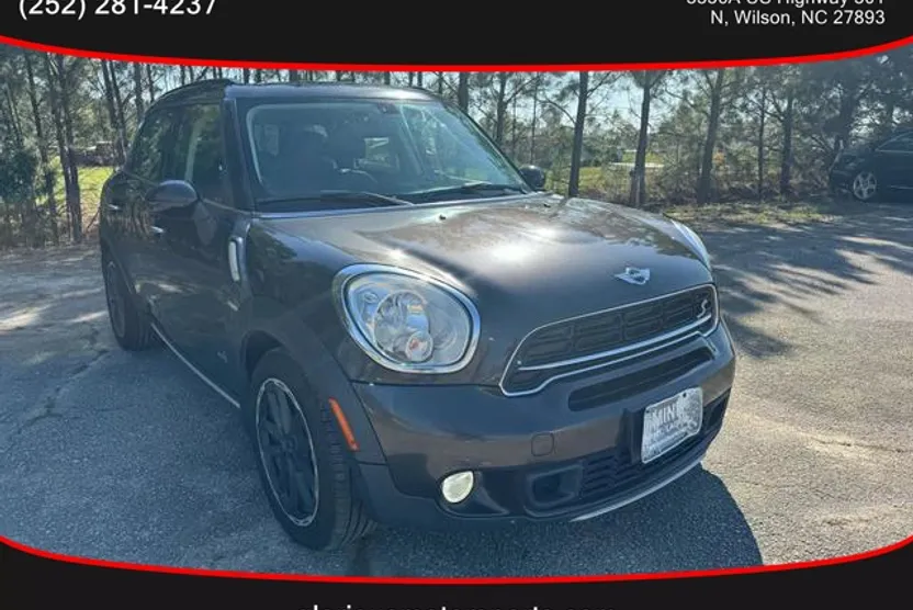 2015 Mini Countryman S ALL4 photo 1