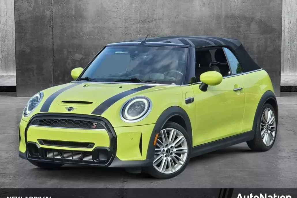 2022 Mini Cooper S 2 Door photo 1