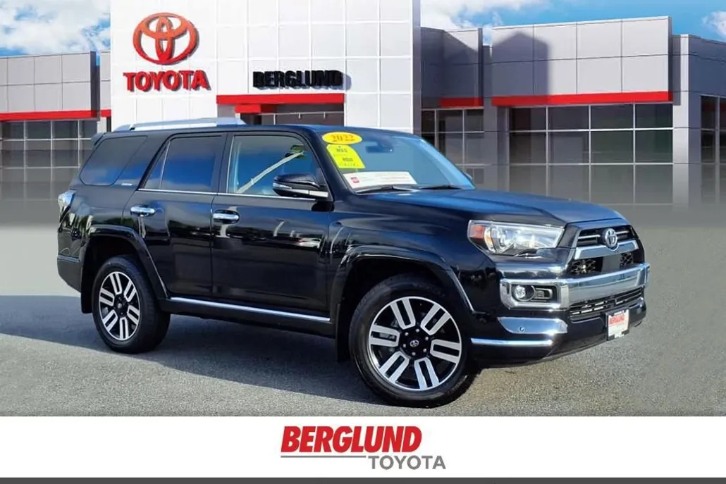 2022 Toyota 4Runner Limited photo 1