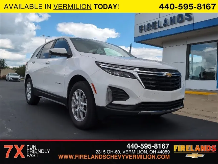 2022 Chevrolet Equinox LT photo 1