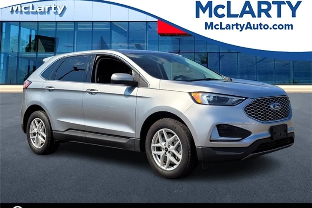 2024 Ford Edge SEL photo 1
