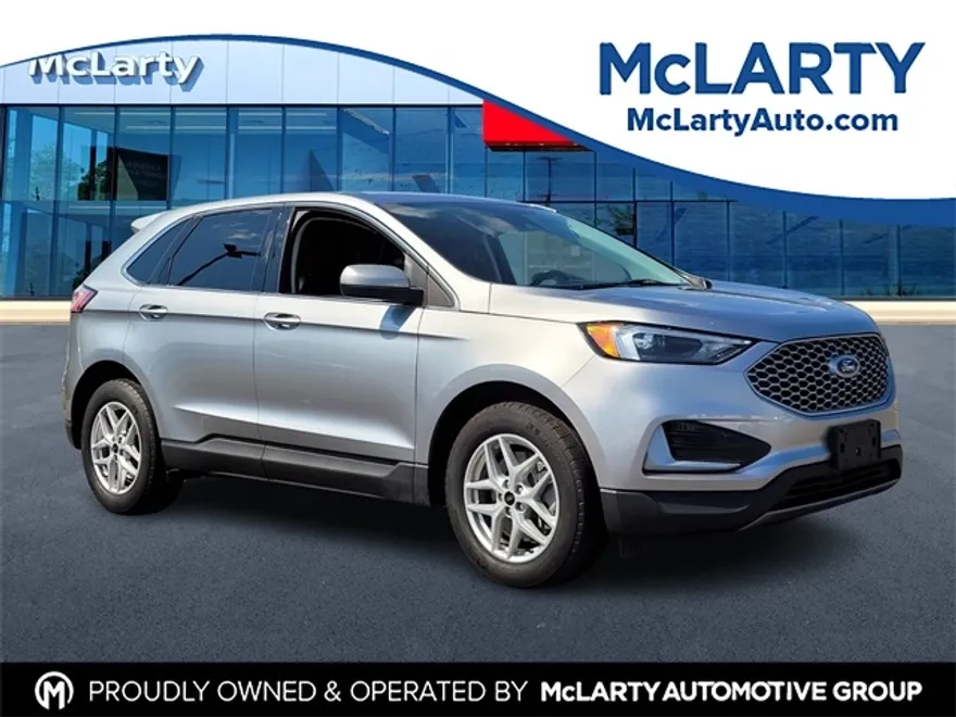 2024 Ford Edge SEL photo 1