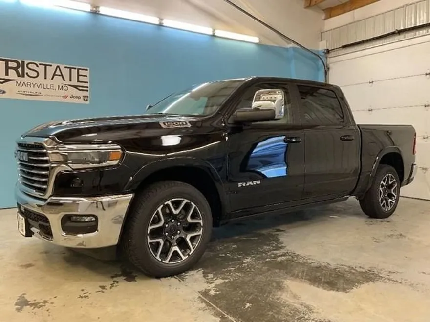 2025 Ram 1500 Laramie photo 1