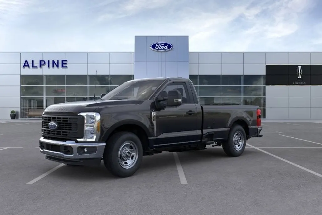 2024 Ford F-350 photo 1
